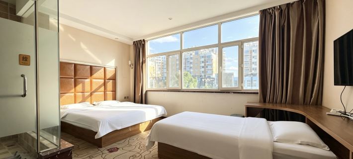 Dazheng Huangzhiguan Hotel (Northeast Petroleum University Branch) Hotel di Daqing