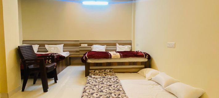 Krishna Paradise Hotels in Bhilwara
