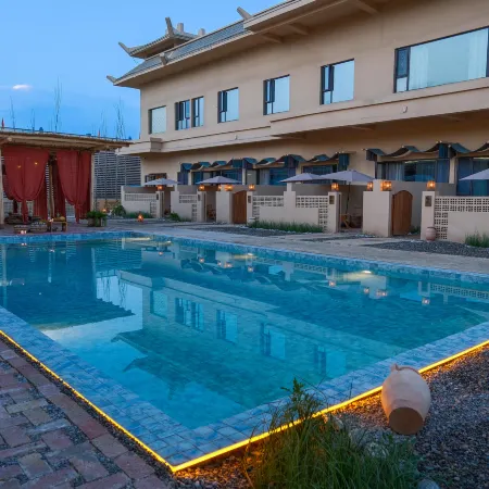 Kuqa Royal Mansion Hotel