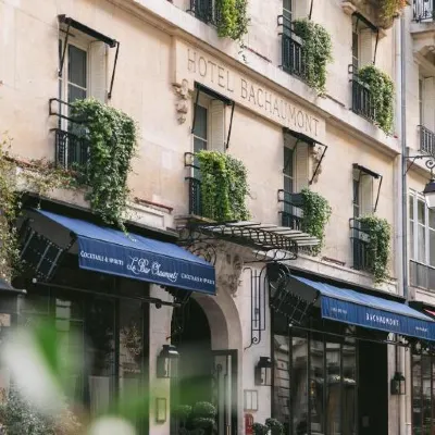 فندق باشومون Hotels near الحي الثاني - أوبرا - البورصة