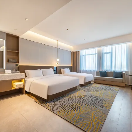 Jifeng International Hotel (Huocheng Qingshuihe Branch)