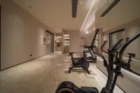 Ouchen · Grand High-Rise Hotel (Jiefangbei Pedestrian Street Hong Ya Dong) - พร้อมWifi