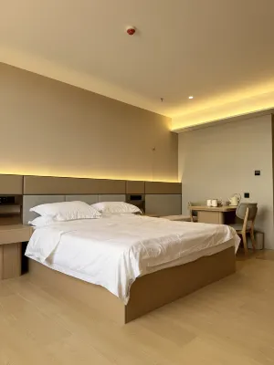 Qike Boutique Homestay Hotel - parking
