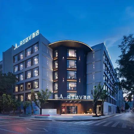 Doranda V Hotel (Xingyi Jishan Square Branch)