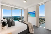 Chevron Renaissance Apartments - Central Surfers Paradise - Hosted by wowstay - Homestays