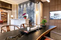 Funky Elegant Residence Hotel - New
