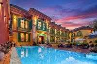 Liguangli Homestay (Liuxing Street Scenic Area) - Pools