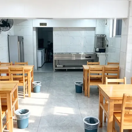 Dushi Business Hotel