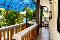 Nanette's Tourist Inn | Near Beach & Town - Maison d'hôte