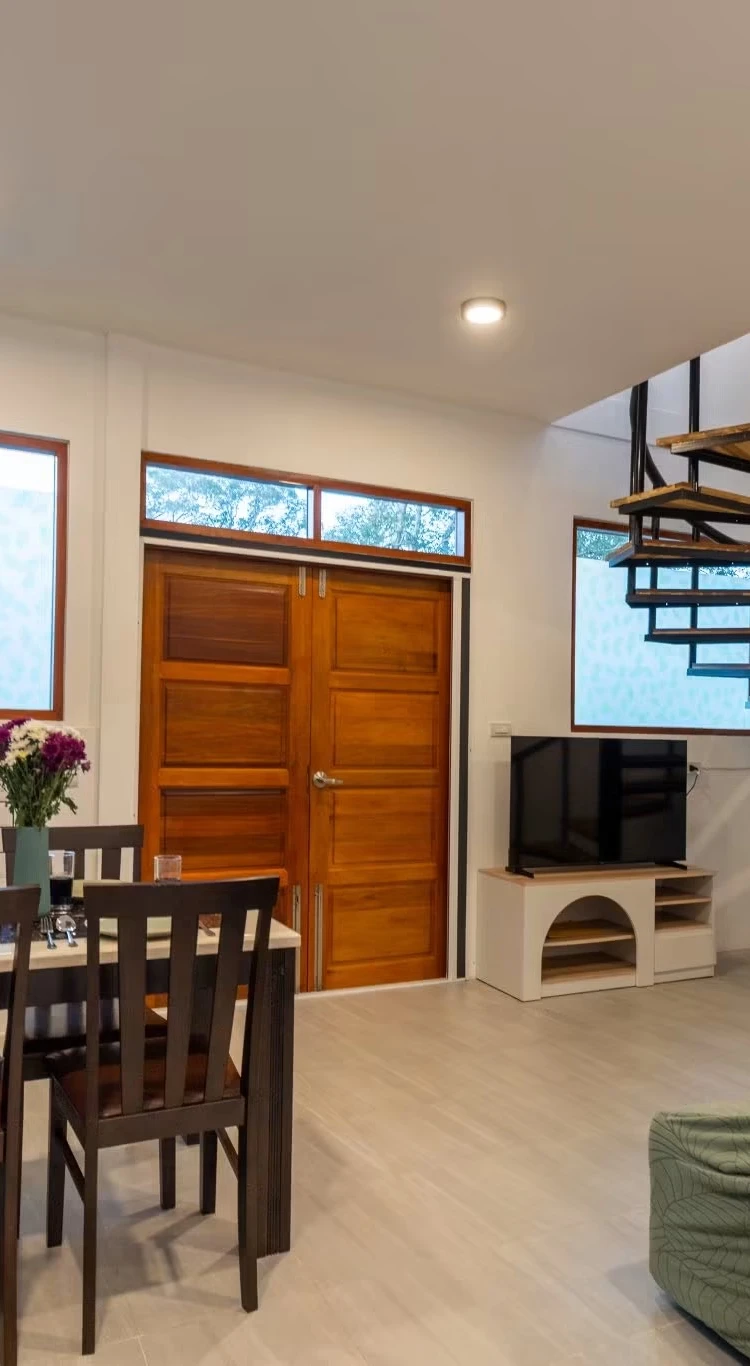 รูปภาพของWoodland Residence
