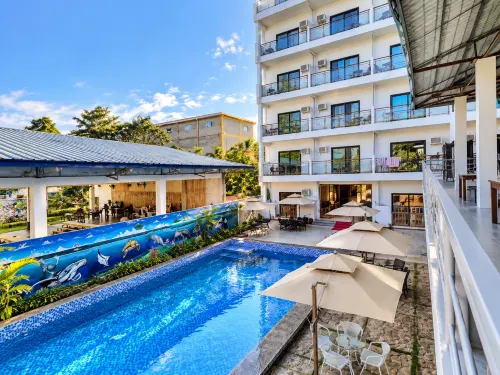 Ocean Star Hotel - 2-Star