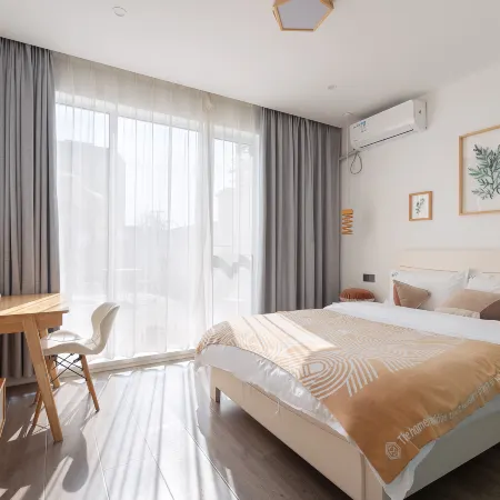 Jinxixuan Holiday Home (Shanghai International Tourism Resort)
