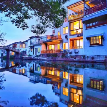 Shuishangju Japanese Landscape Inn Suzhou Tongli Hotels near Tongli Town