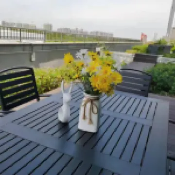 Jiaxing Haiyan Xiaoyu Business Hotel