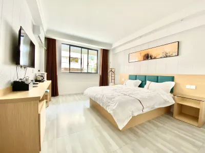 Xiantao Ganquan Fashion Hotel