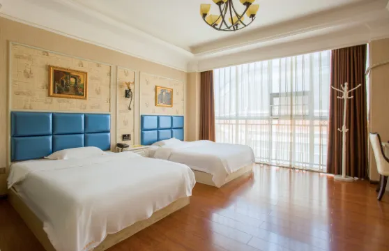 建水景天主題酒店