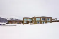 Laga Pasture Hotels near Tagong Grassland