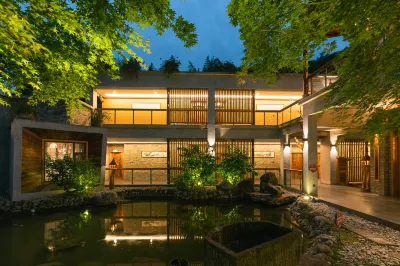 Wuyin Mountain Boarding House