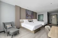 IU 호텔 양취안 핑딩 푸신제