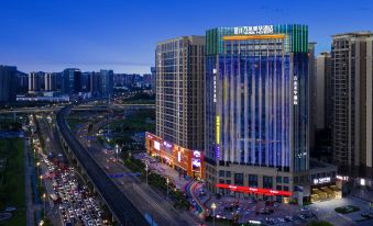 HUIZHOU MOMENT HOTEL