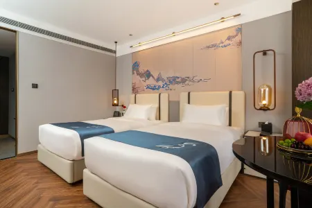 The Tianjin Eye JANGUO PALACE Hotel