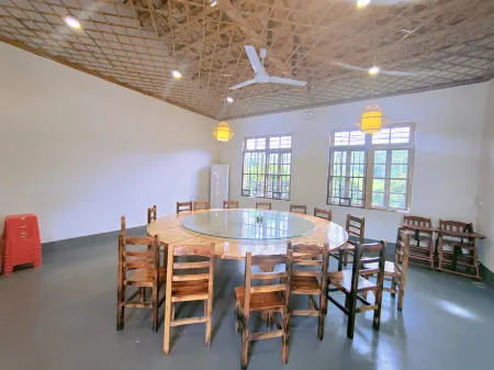 Fogang Taoyuan Yuanzhuang Homestay Отели в г. Фоган