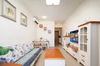 Lingshui Haiyunju Scenic Resort Apartment (Clear Water Bay) - Condos