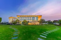 Novotel Nantong Development Zone فنادق في 