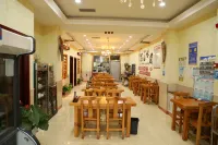 Jin Jin Holiday Hotel