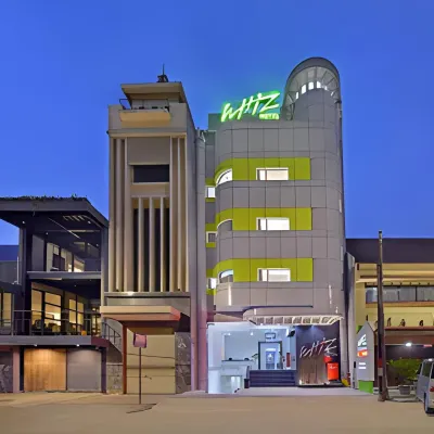 Whiz Hotel Falatehan Jakarta Hotels near ASEAN Secretariat
