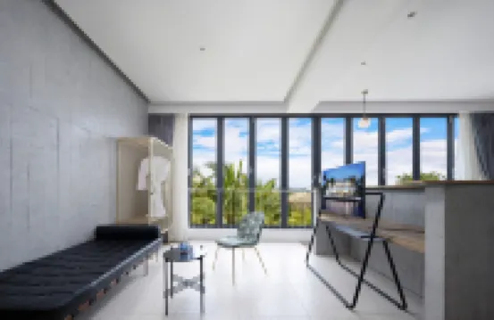 Jiang Music & Surf Villa Hotels near Boundary Island Scenic Area - Back Mountain Fishing Platform