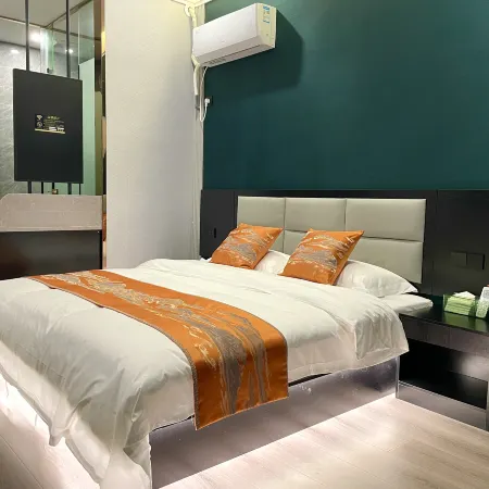 Kunbo Light Luxury Hotel (Greenbelt Metro)
