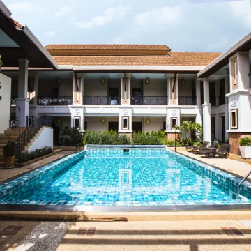 La Seine City Resort, Chiang Mai Отели рядом с достопримечательностью «Рынок Warorot»