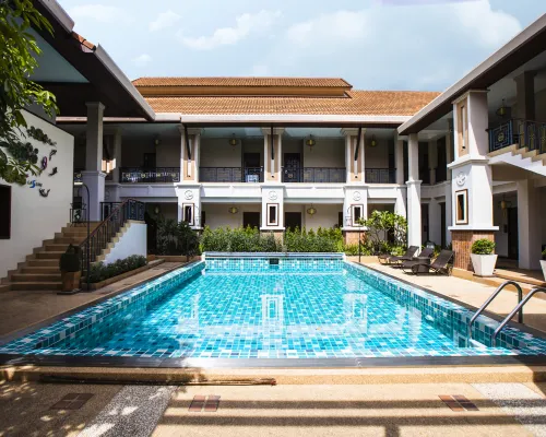 La Seine City Resort, Chiang Mai Hotels in der Nähe von Sayuri Massagekomplex