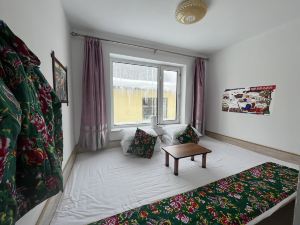 Xuexiang Snow World Homestay