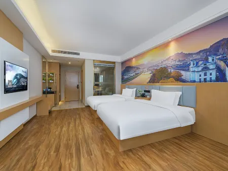 Vienna Classic Hotel (Wuxi High-Speed Railway East Station)
