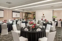 Seda Central Bloc Cebu Hotels in Cebu City