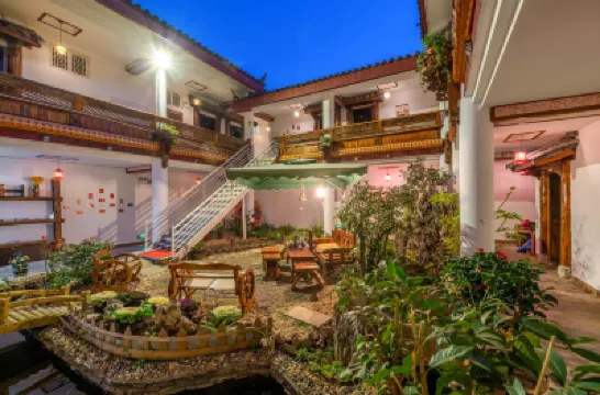 Pure Heart · Moming Inn (Shuhe Ancient Town Branch) Hotels near The Ancient Town of Shuhe-Sifang Street