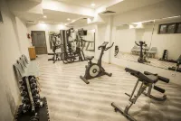 Leader Hotel - Gym