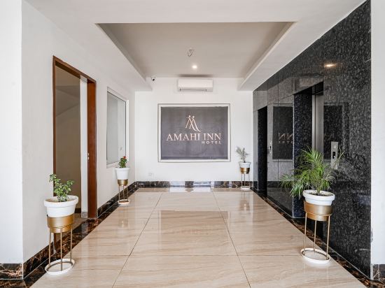 Amahi Inn I Signature Towers