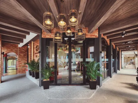 Santa Grand Classic Kuala Lumpur, Chinatown Отели рядом с достопримечательностью «Петалинская улица»