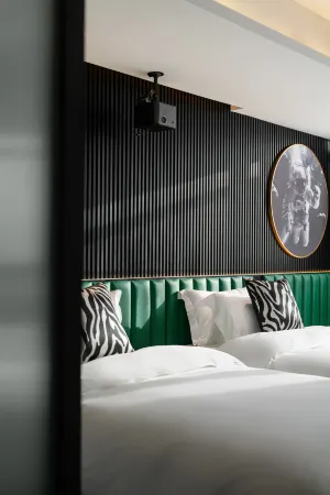 Hefei Rui Hotel (Sanxiaokou Subway Station) Отели рядом с достопримечательностью «Anhui University(Longhe Campus)»