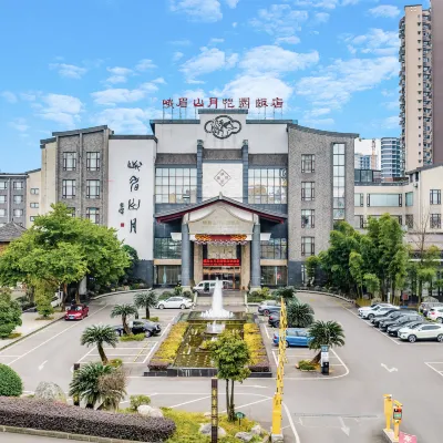 Emeishan Yue Garden Hotel Hotels near Jiajiang Wetland Park