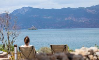 Baiyun Jinsu Lake View Holiday Hotel
