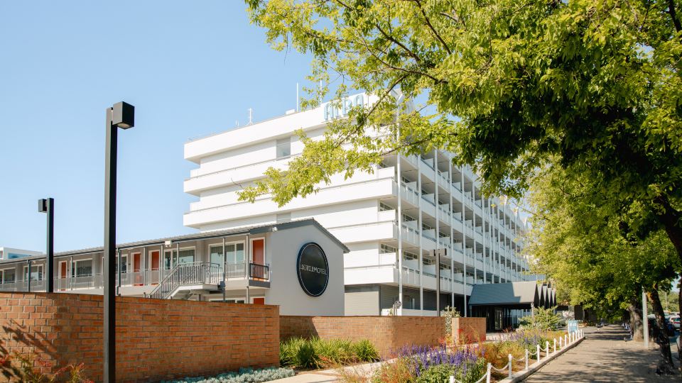 HotelMOTEL Adelaide