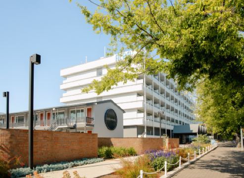 HotelMOTEL Adelaide, an EVT Hotel