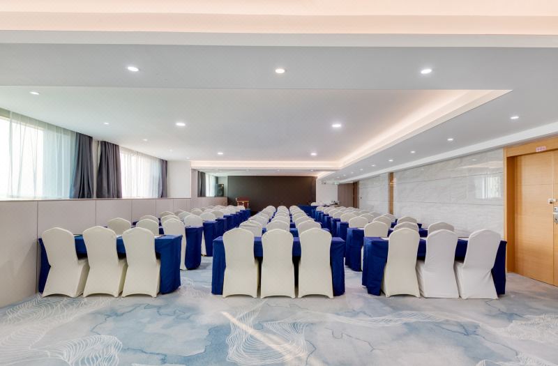 Silver Beach Seaview Hotel photo 6