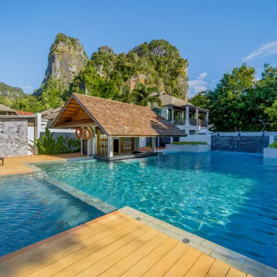 Bhu Nga Thani Resort & Villas Railay Hoteles cerca de Cueva Phra Nang