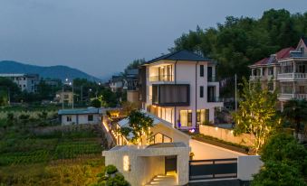 Tonglu Nanye Homestay