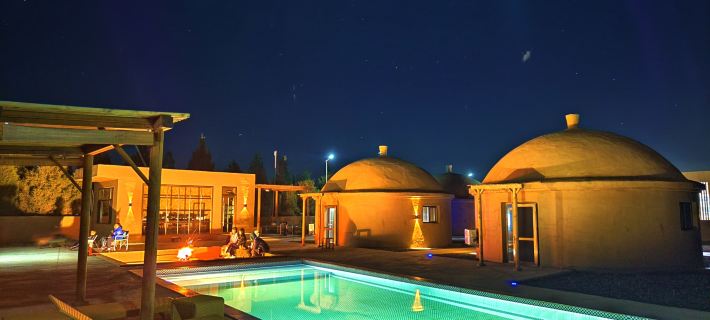 Nansha Desert 23 Degrees Sand Homestay Отели в г. Далатеци